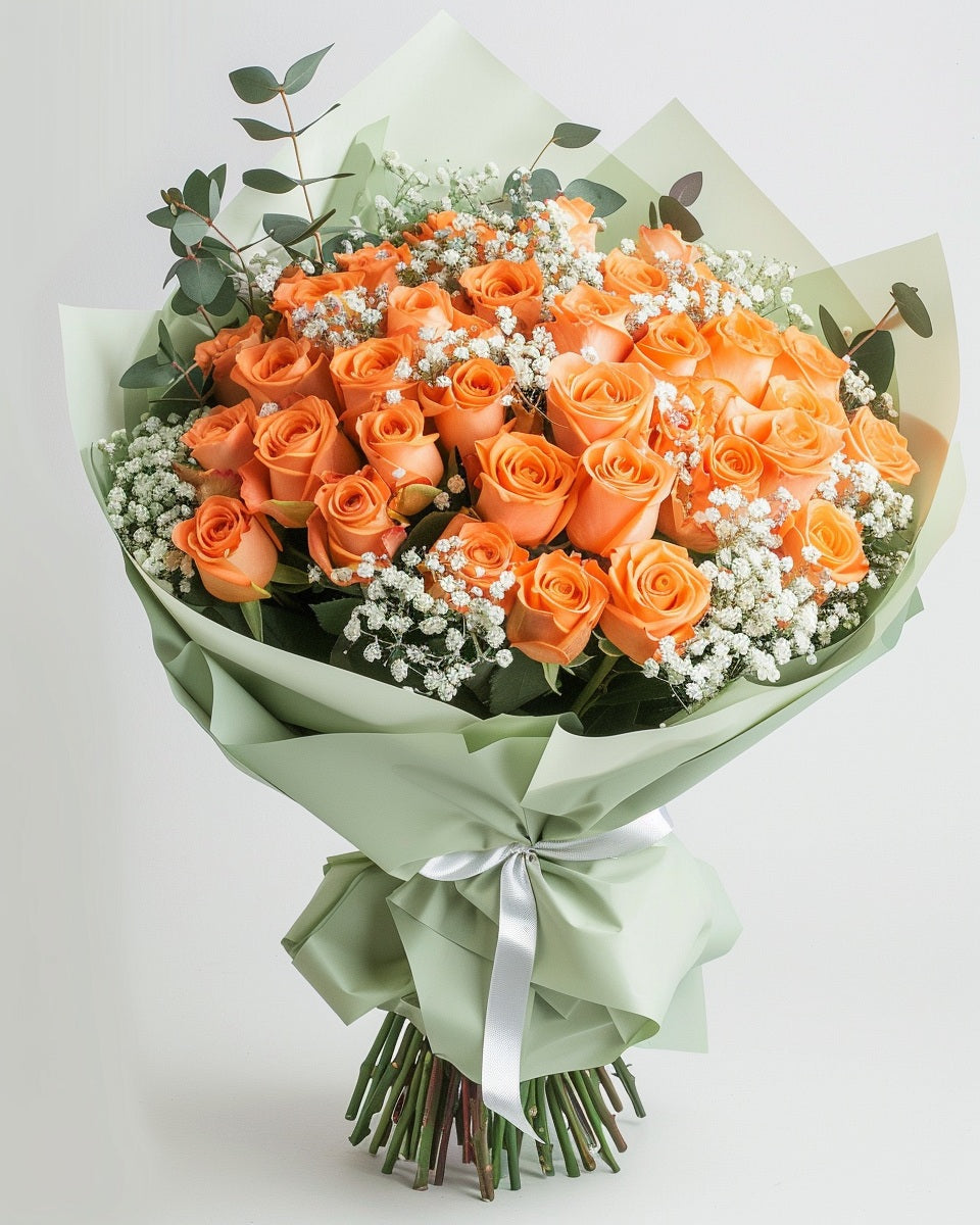 🧡 Ramo Vibrante de Rosas Naranjas con Ruscus y Gypso | Bogotá