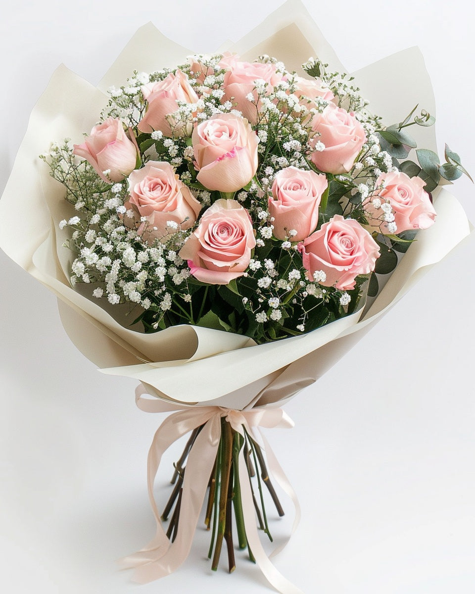 🌸 Ramo Delicado Color Rosas Rosado Claro con Ruscus y Gypso | Bogotá